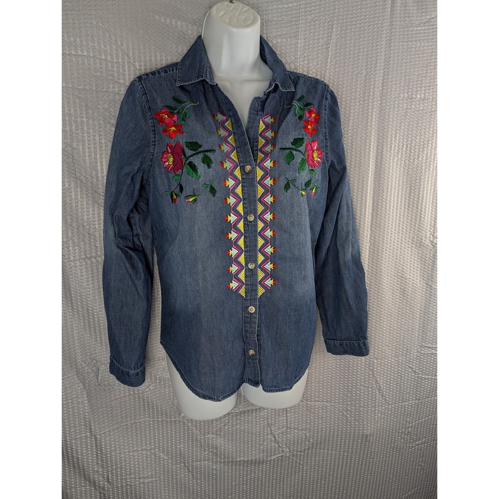 Westbound Embroidered Floral Chambray Denim Button Front Shirt Women Medium Boho - Picture 2 of 12